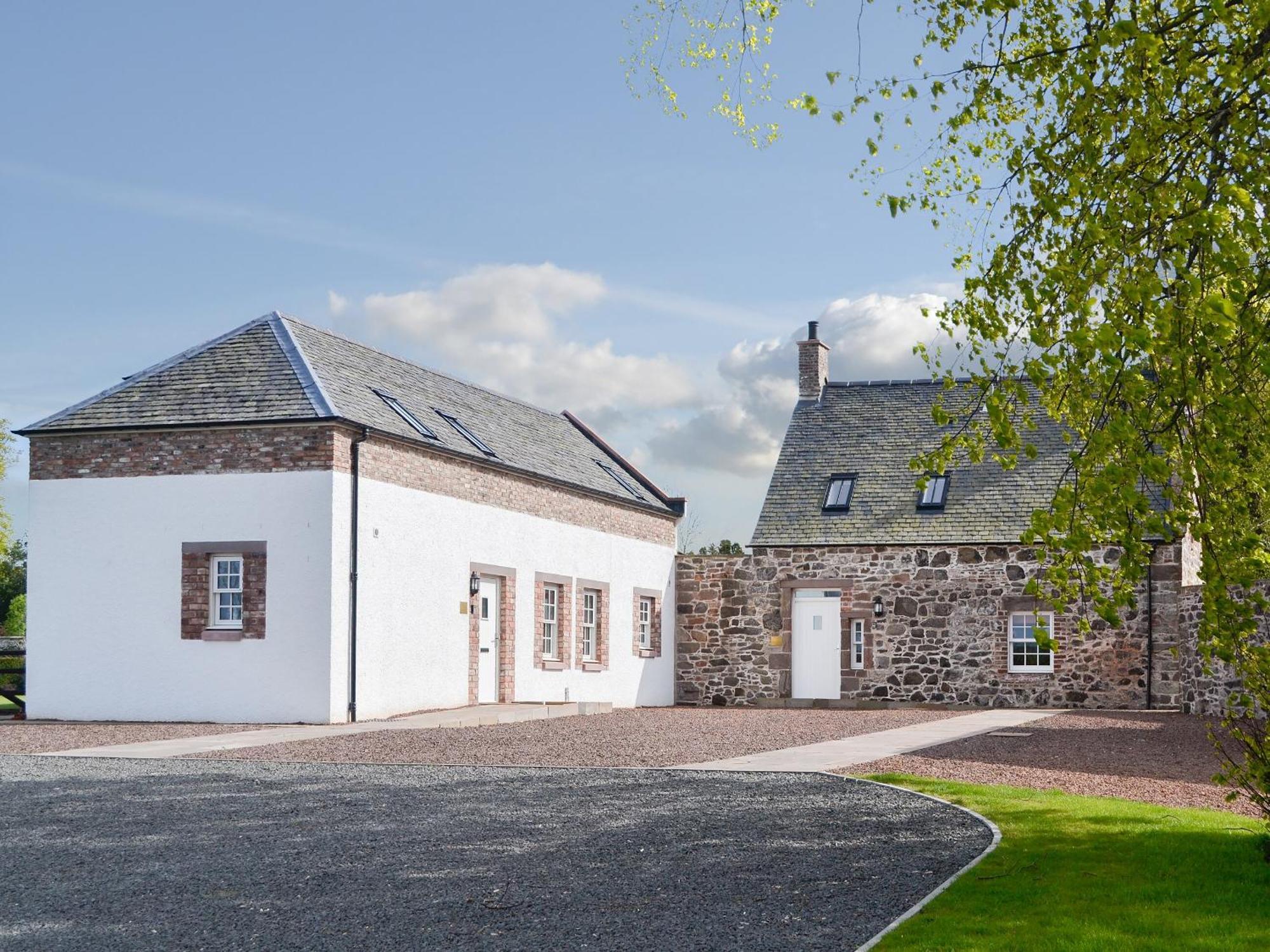 Villa The Old Gasworks Building Montrose Esterno foto